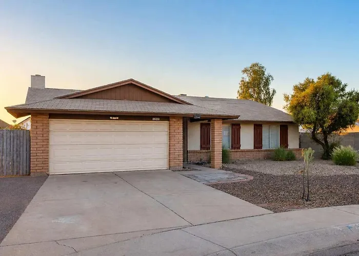 4br - Private Pool & Hot Tub Phoenix